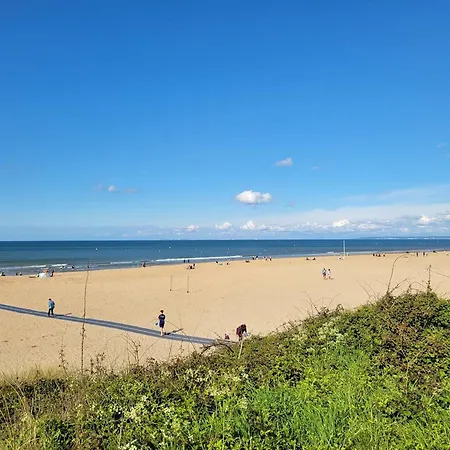Prázdninový dům Maison De Pour 6 Personnes A 600m De La Avec Terrasse Et Jardin, Ideale En Famille - Fr-1-788-13 Merville-Franceville-Plage