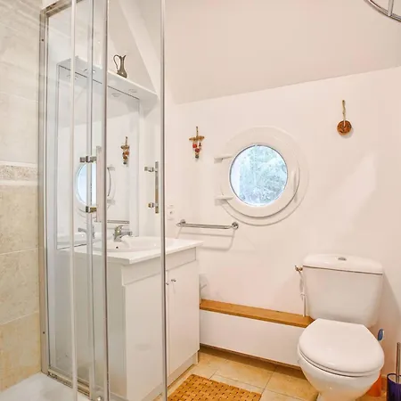 Prázdninový dům Maison De Pour 6 Personnes A 600m De La Avec Terrasse Et Jardin, Ideale En Famille - Fr-1-788-13 Merville-Franceville-Plage